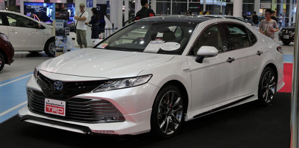 Toyota Camry Revealed For 2017